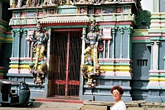 Colombo la porte du Temple Shivaiste