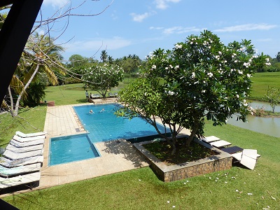 Priyankara hotel piscine